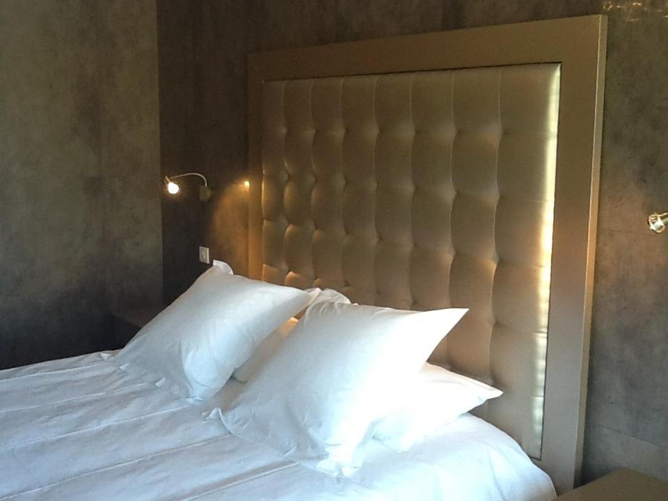 Hotel Les Deux Lions ريز الغرفة الصورة